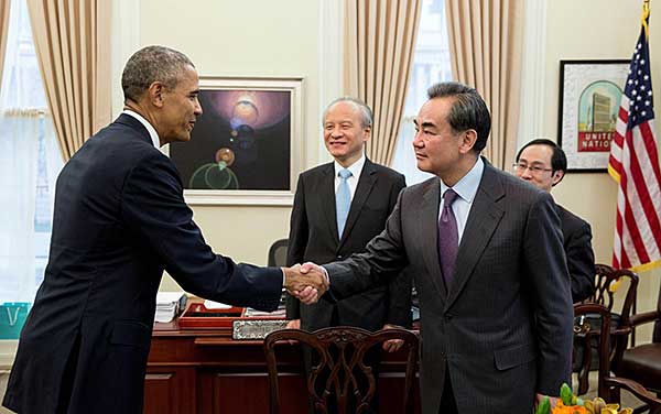 中國外交部長王毅訪美，與奧巴馬見面，希望通過外交途徑解決南海問題