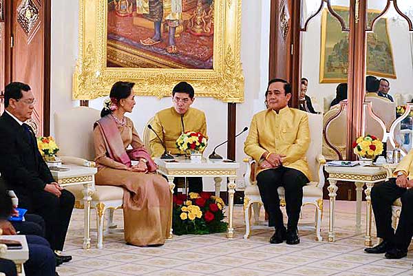 昂山素姬與泰國總理巴育會面