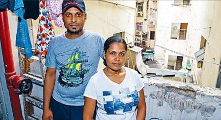 斯里蘭卡難民舒普安與妻子在荔枝角劏房收容斯諾登